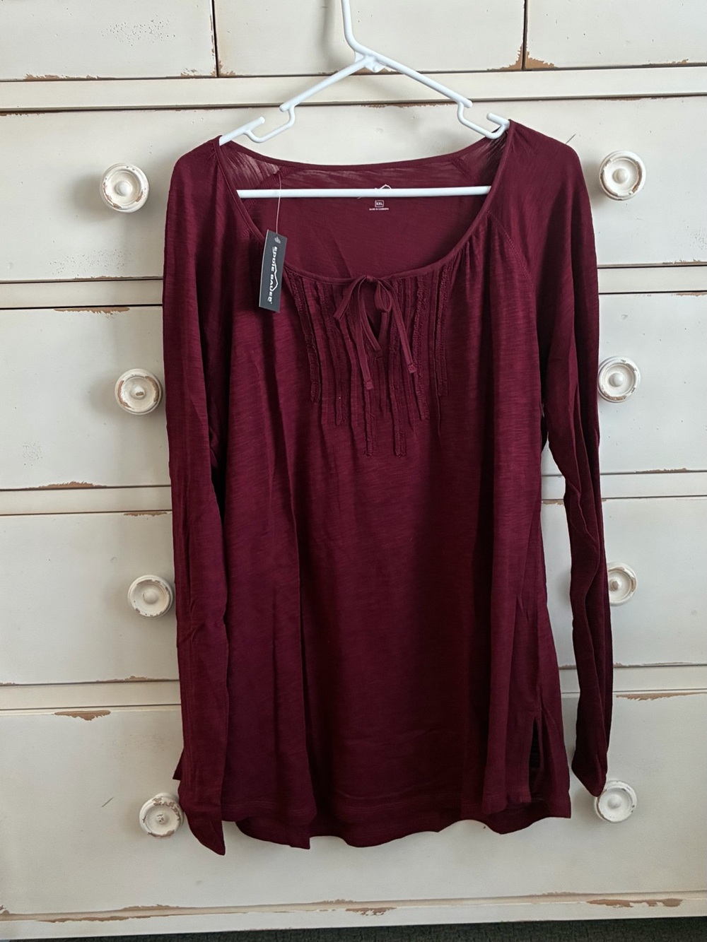 NWT Eddie Bauer Women's Long-Sleeve Peasant Top in Burgundy